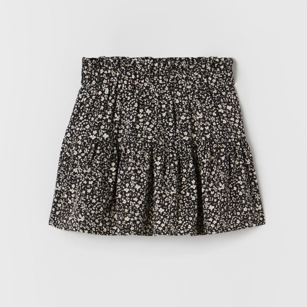 • Zara • Floral Skort - Picture 3 of 3